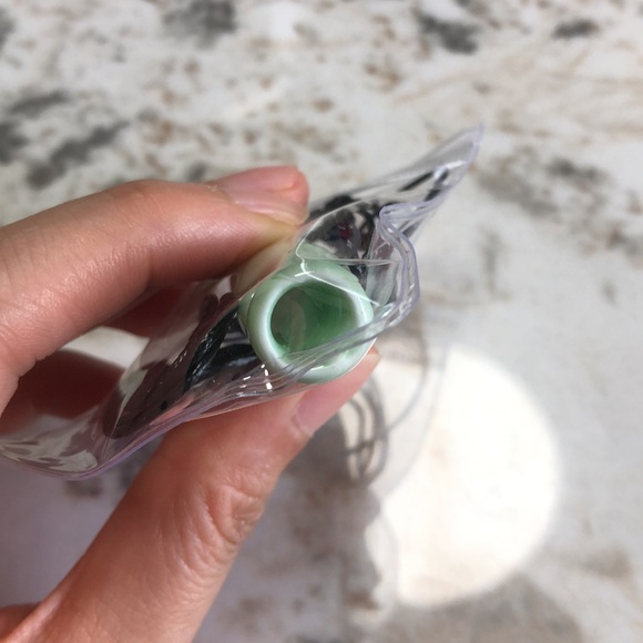 necklace - Picture 3 of 3